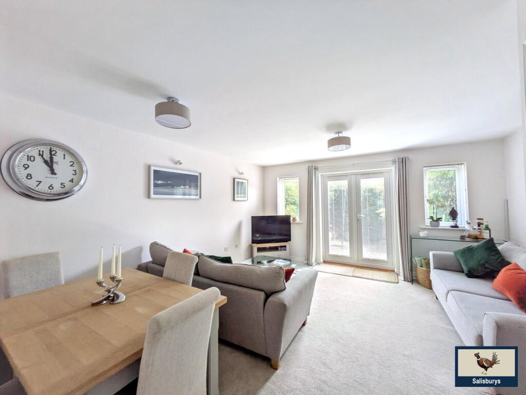 House in Plymouth - View 5