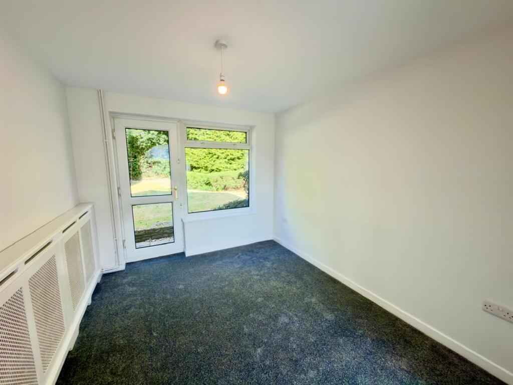 House in Leeds - View 5