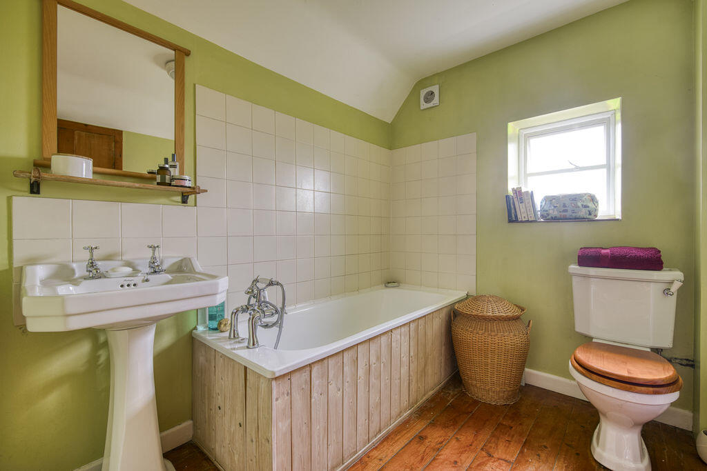 Additional image 19 of Character detached cottage in Cranmore