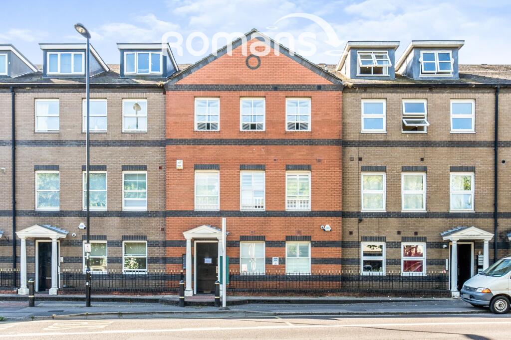 Main image of property: The Carronades, New Road, Southampton, SO14