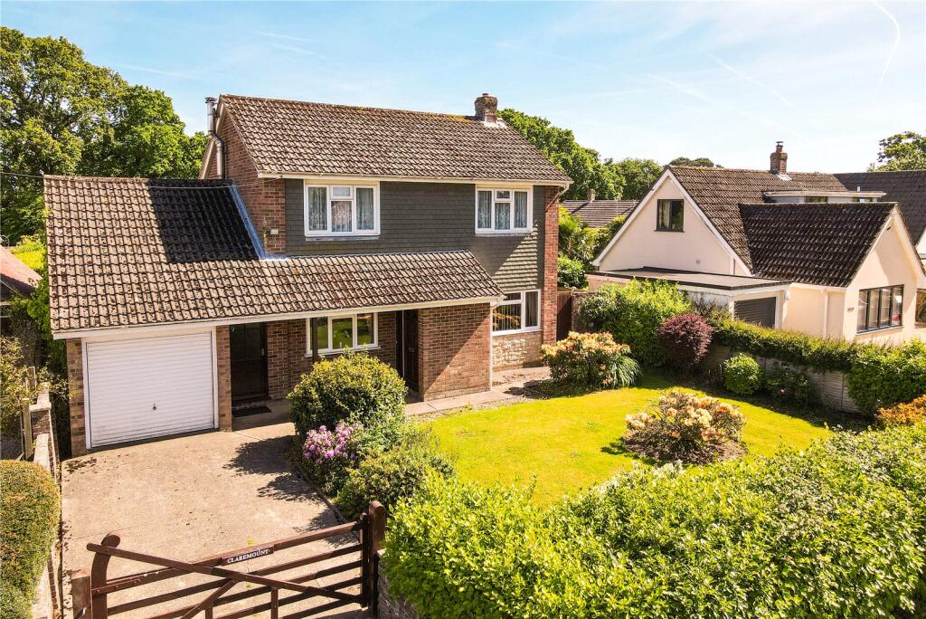 3-bed detached on St. Johns Road, Bashley, New Milton, Hampshire, BH25, £600,000