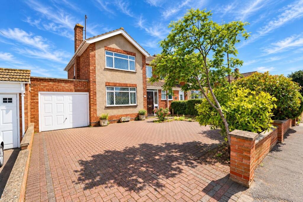 Main image of property: Lodge Road, Rushden, Northamptonshire NN10