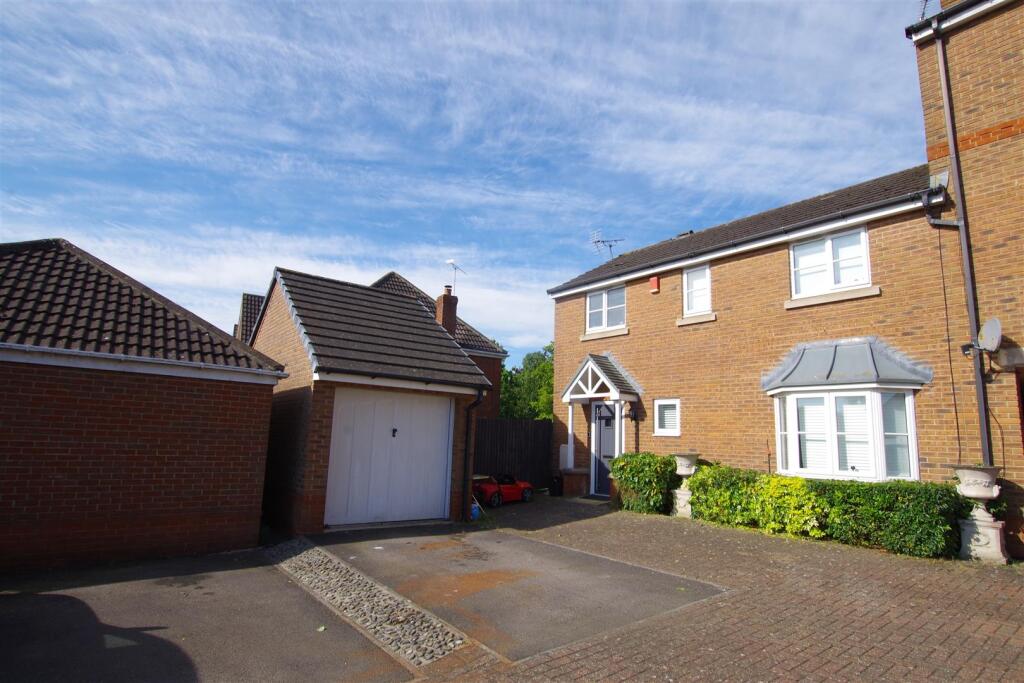 Main image of property: Queen Elizabeth Drive, Taw Hill, Swindon