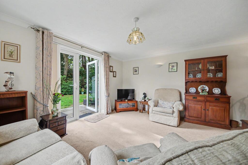 House in Southampton - View 5