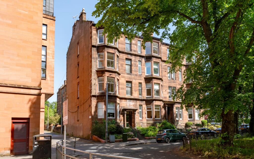 Main image of property: Queensborough Gardens, Flat 0/2, Hyndland, Glasgow, G12 9RU