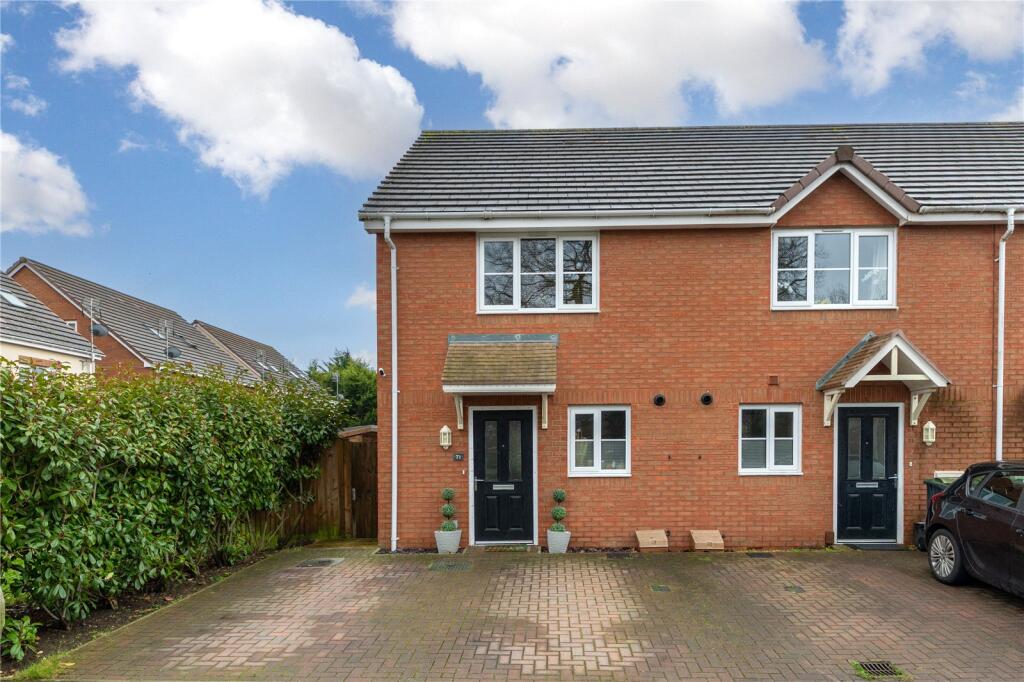 House in Bedfordshire, Luton - View 3