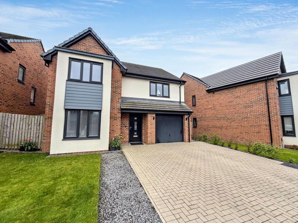 Main image of property: Celandene Gardens, Potters Hill, Sunderland, Tyne and Wear, SR3 2FZ