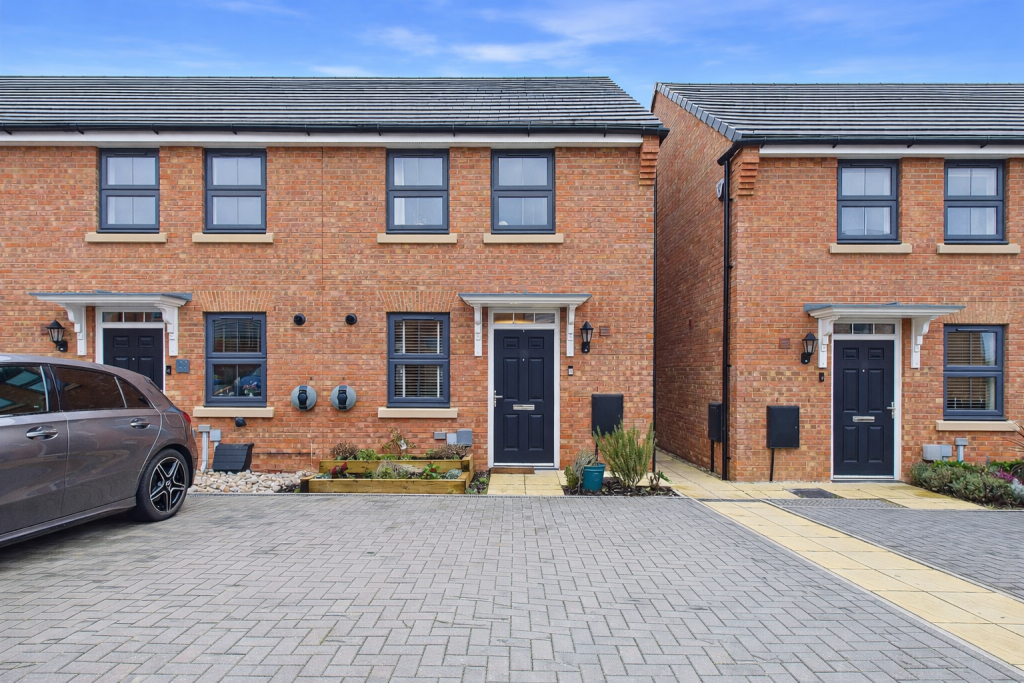 Main image of property: Salmon Road, Sawbridgeworth, CM21 0FJ