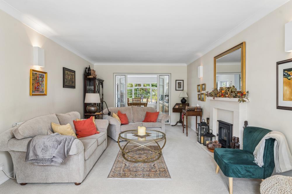 Main Road, Shutlanger, Towcester - View 5