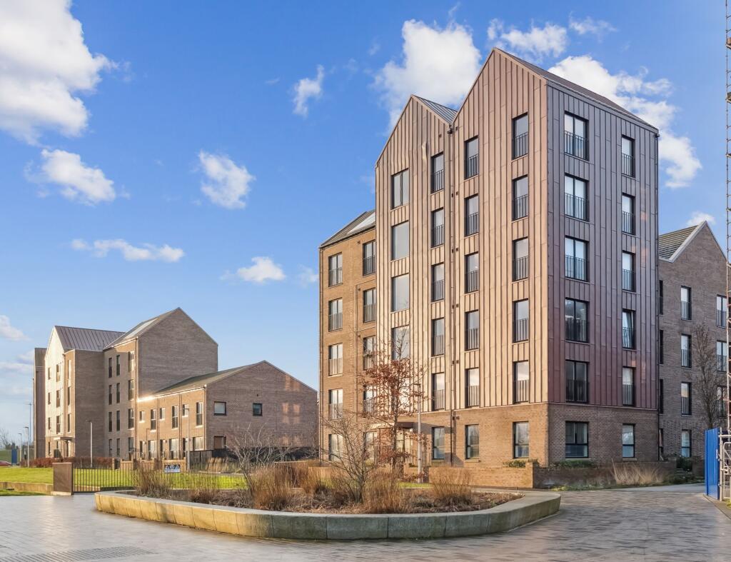 Main image of property: Cuddies Walk, Flat 2/3, Northbridge, Glasgow, G4 0FD