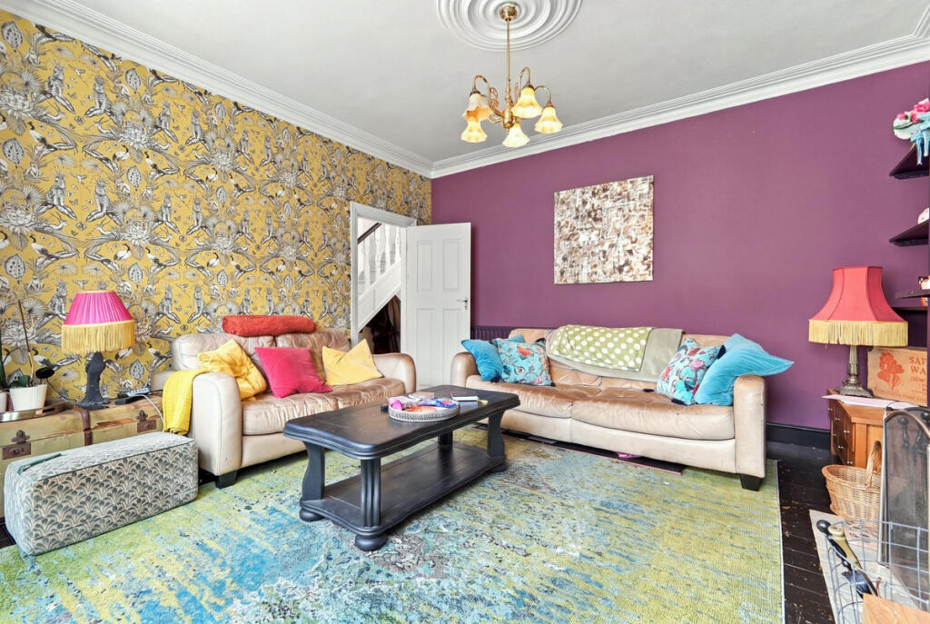 House in Southend-on-Sea, Essex - View 3