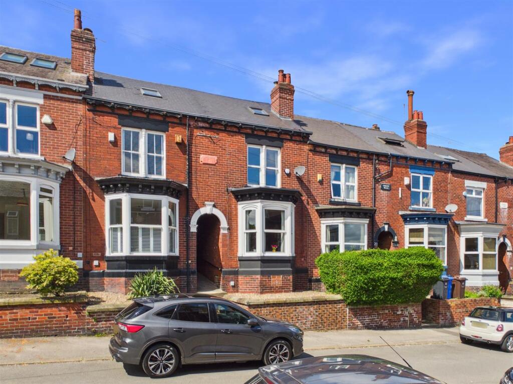 4-bed terraced on Roach Road, Ecclesall Sheffield, £400,000