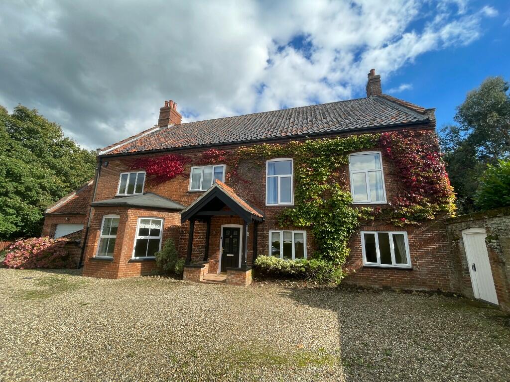 Main image of property: Mangreen, South of Norwich, NR14
