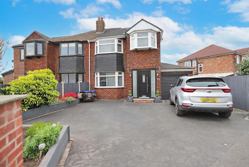 Wavell Drive, Bury, BL9