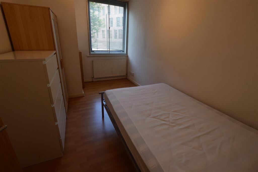 Apartment in Manchester, City Centre - More