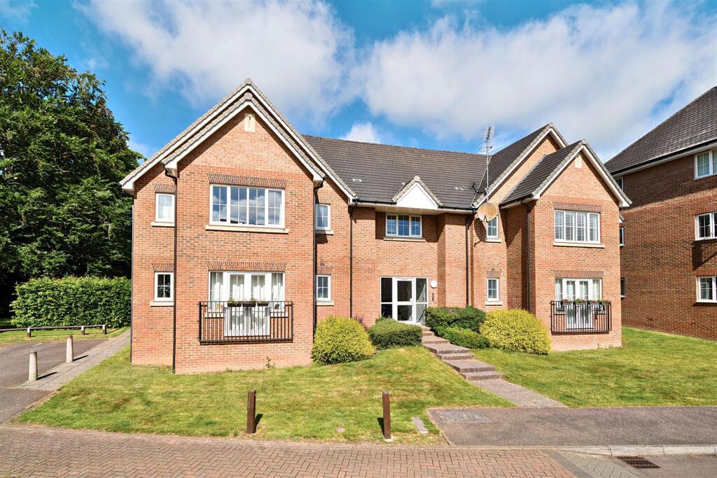 Main image of property: St. Mawes Close, Croxley Green, Rickmansworth