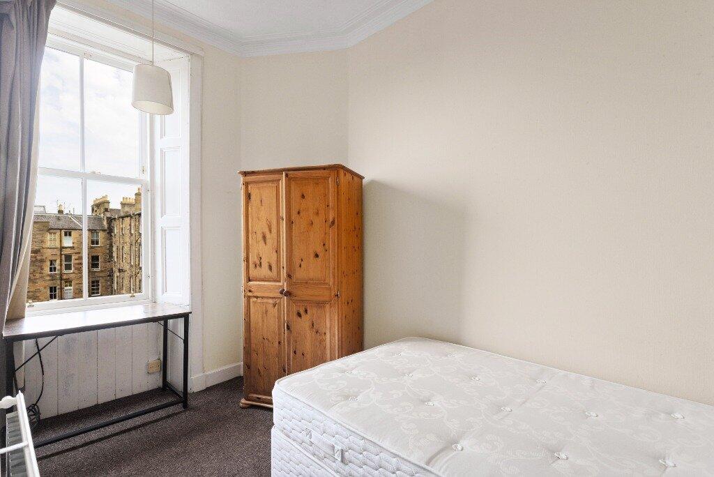 4 bedroom flat for rent