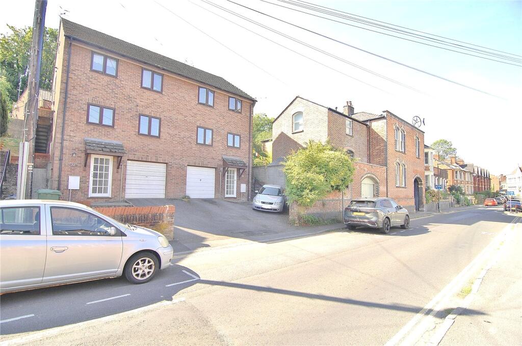 Main image of property: Lansdown, Stroud, Gloucestershire, GL5