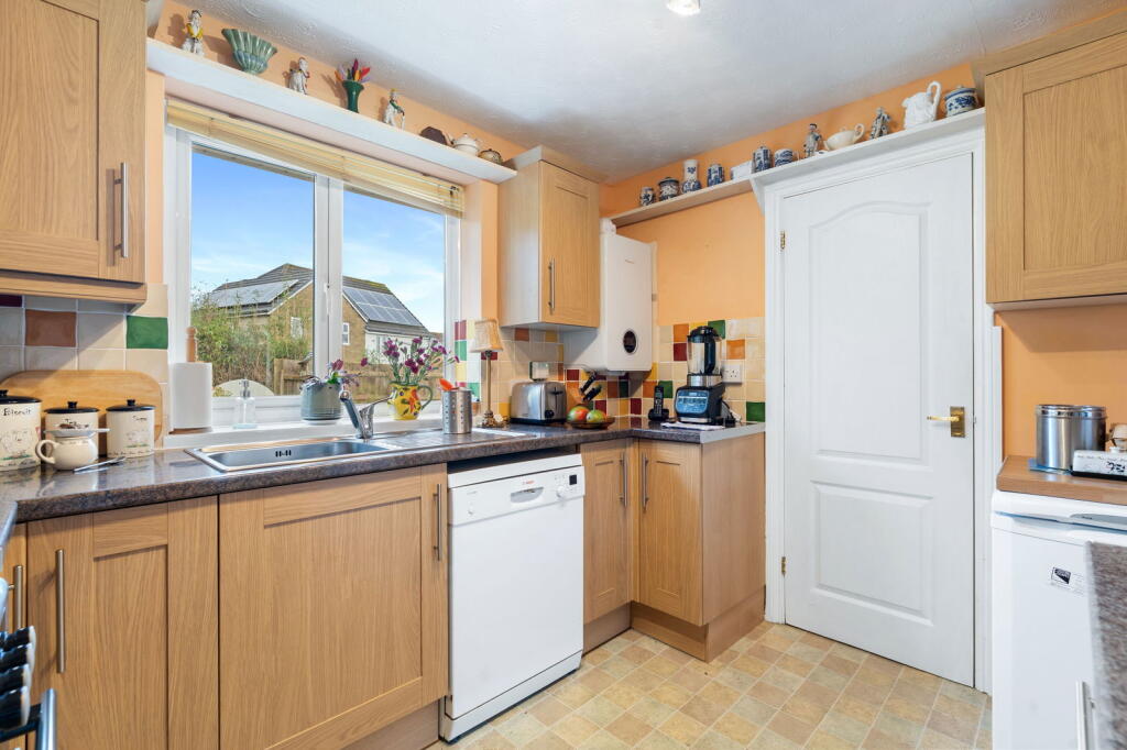 22, Higher Whiterock, Wadebridge PL27 photo 5