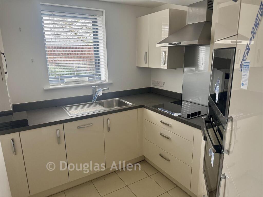 Main image of property: Alderton Hill, Loughton, Essex