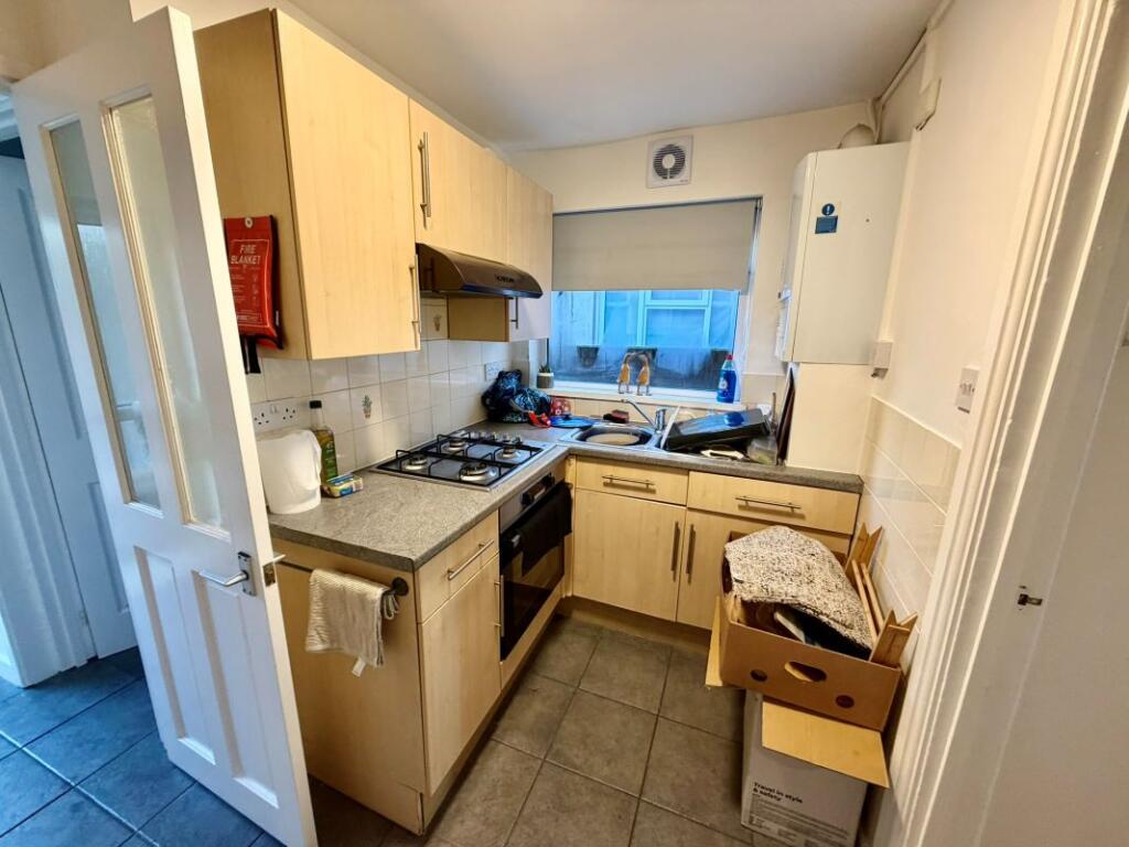 11 Colum Place, Cardiff, CF10 3EP photo 4
