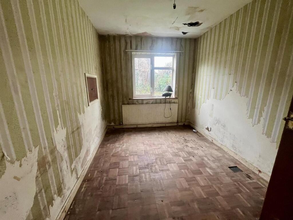 House in Guildford - View 5