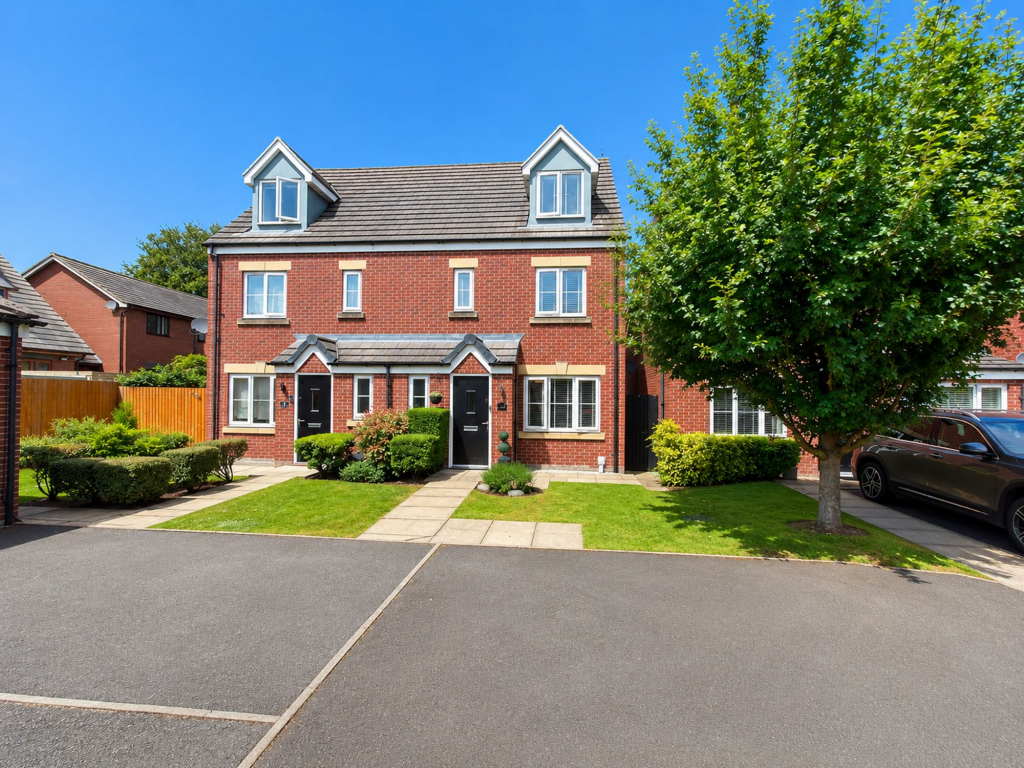 4-bed semi-detached on Flour Mill Close, Burscough, L40, £290,000