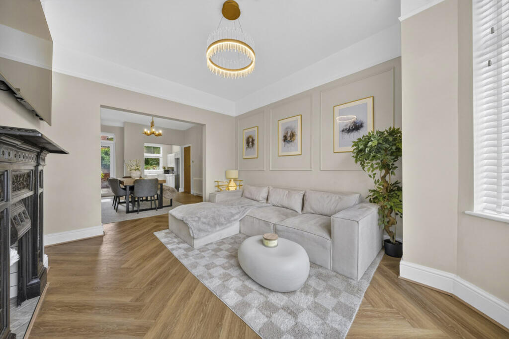 House in Stockport - View 5