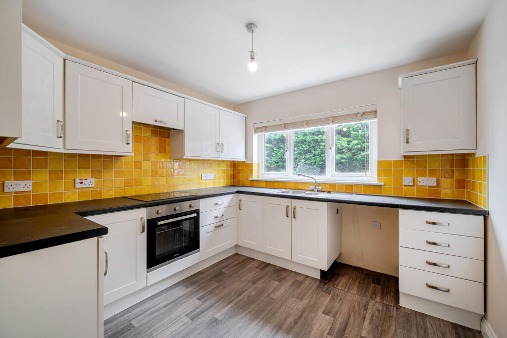 House in Truro, St. Enoder - View 3