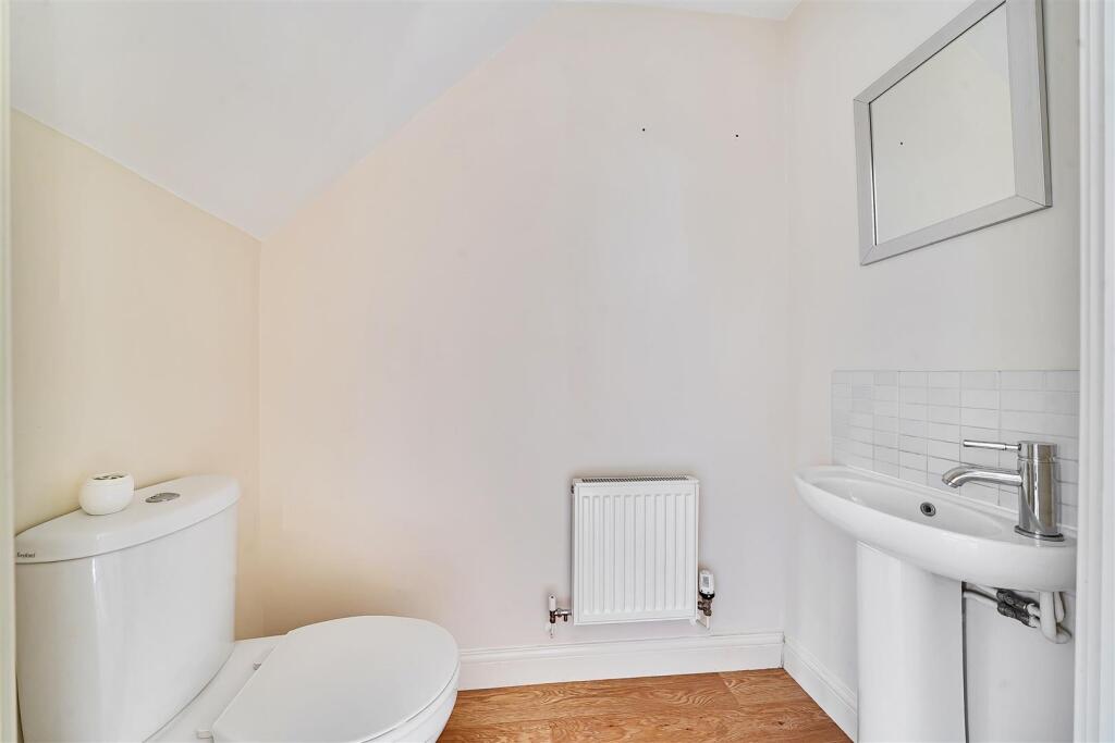 House in Ilminster, Dowlish Ford - More