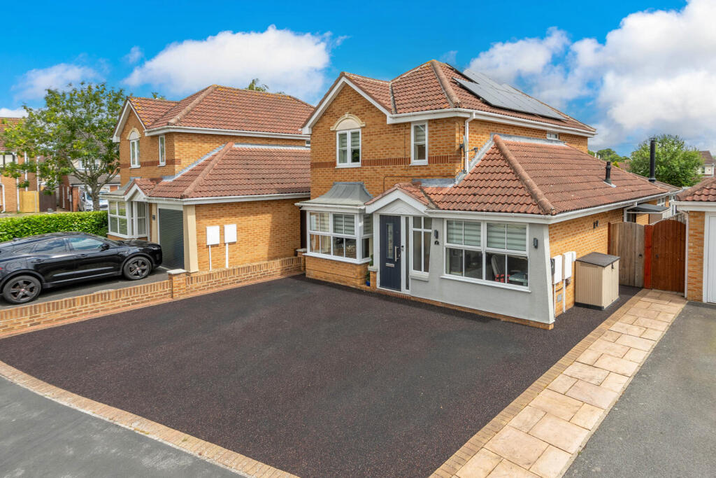 Main image of property: Sewstern Close, Bracebridge Heath, Lincoln