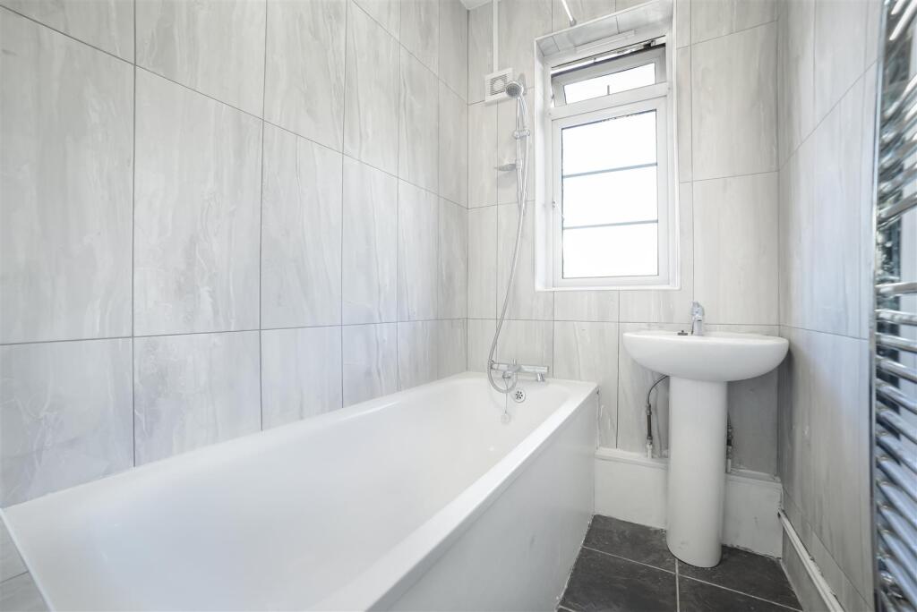 3 bedroom apartment for rent