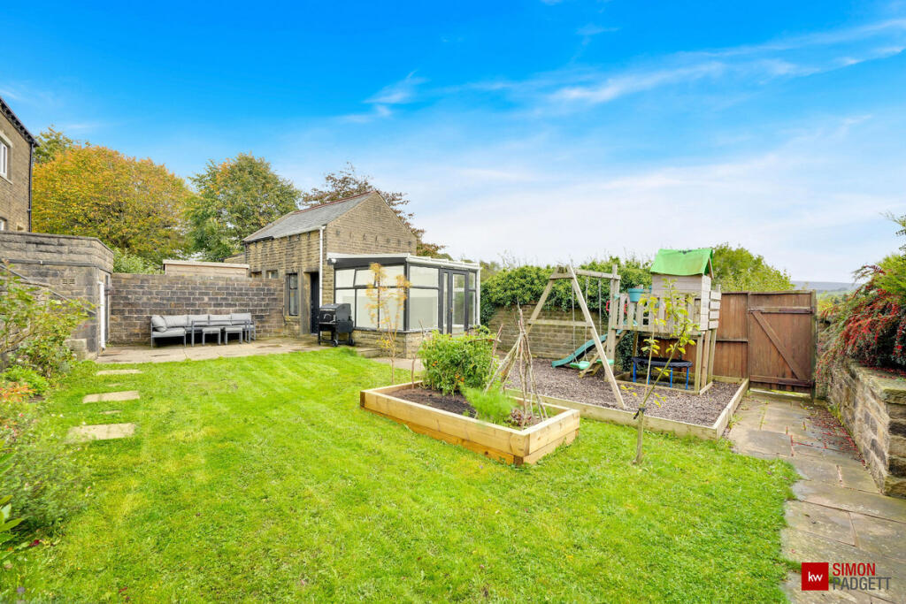 Additional image 14 of Castle Road, Colne, BB8