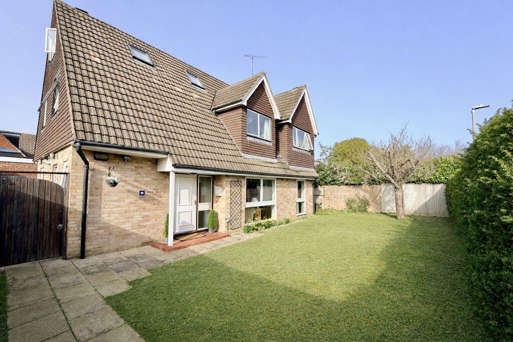5-bed detached on Knottocks Drive, Beaconsfield, £1,195,000