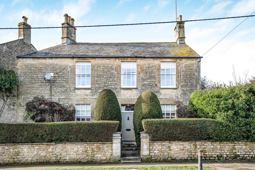 Main image of property: Cheltenham Road, Cirencester, GL7