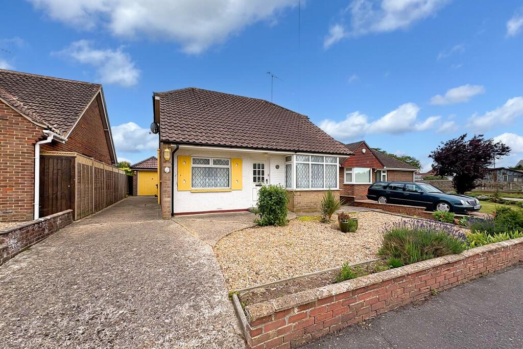 Main image of property: Fircroft Crescent, Rustington, Littlehampton, West Sussex