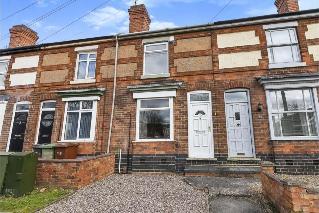 Main image of property: Green Lane, Walsall, WS4
