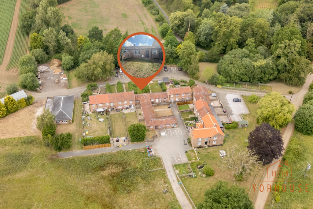 Main image of property: Claxton Grange Cottage, Flaxton, York  YO60 7RE