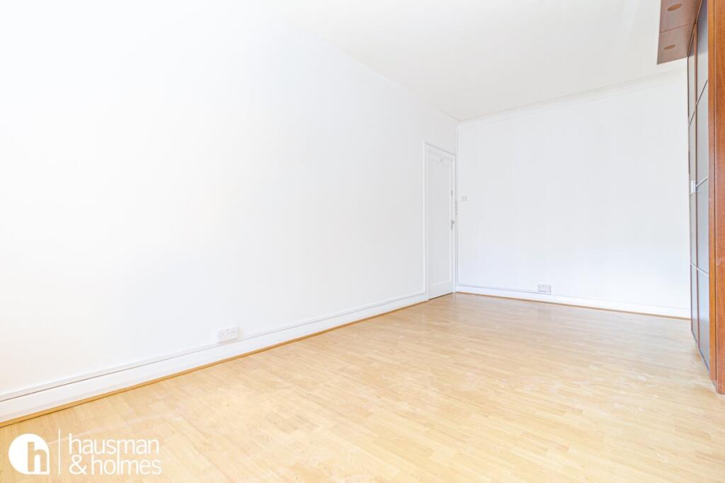 Apartment in London - More