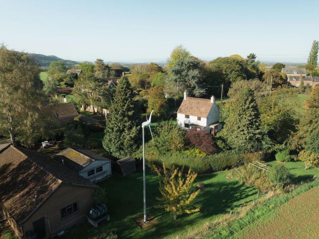 House in Weston under Penyard, Bollitree Castle - View 2