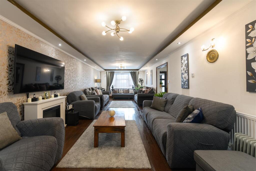 House in London - View 5