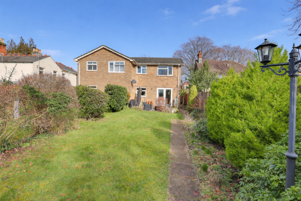 Main image of property: Portsmouth Road, Woolston