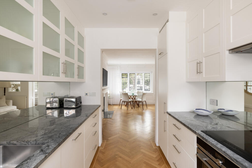 House in London, The Gateways, Chelsea - View 5