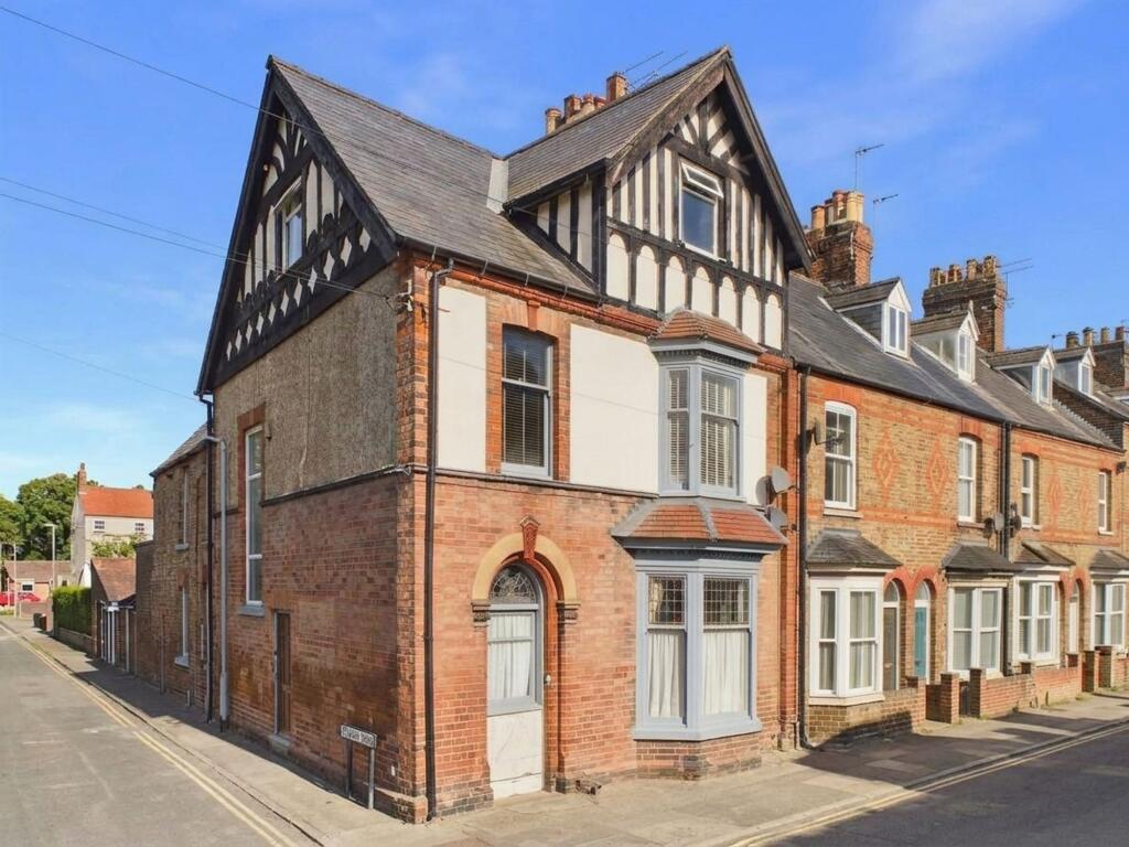 House in Driffield, Little Driffield