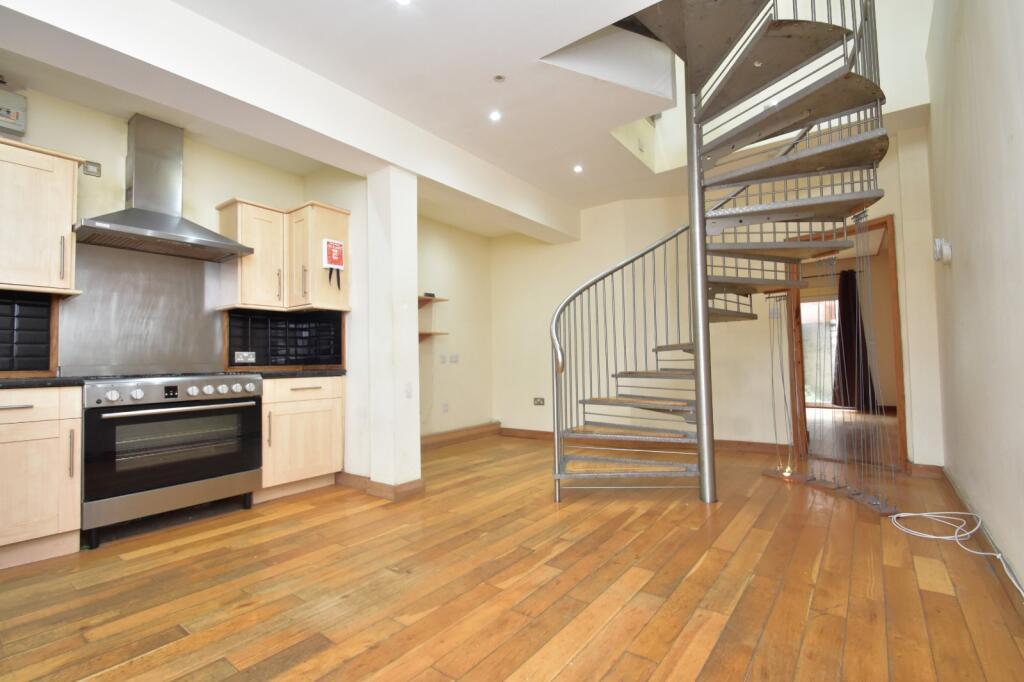 Apartment in Portsmouth - View 5