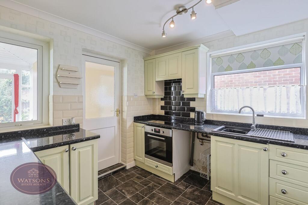 House in Broxtowe, Eastwood - View 3