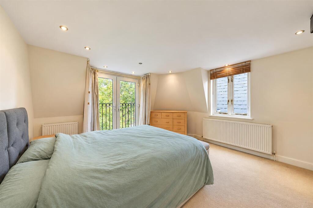 Apartment in London - View 4