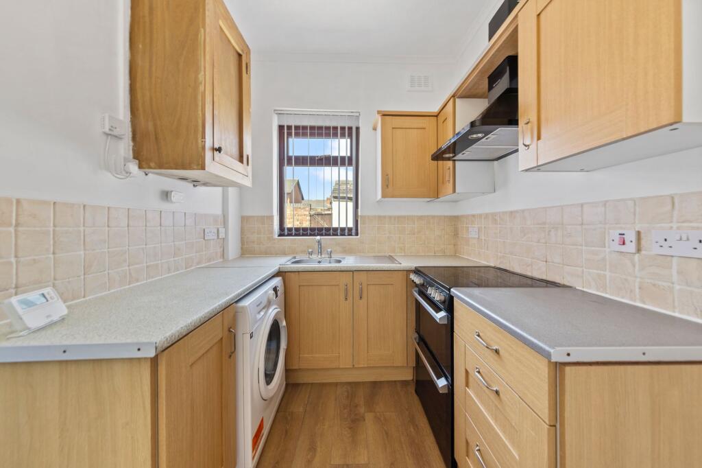 Pinewood Avenue, Warrington, WA1 - Widok 4