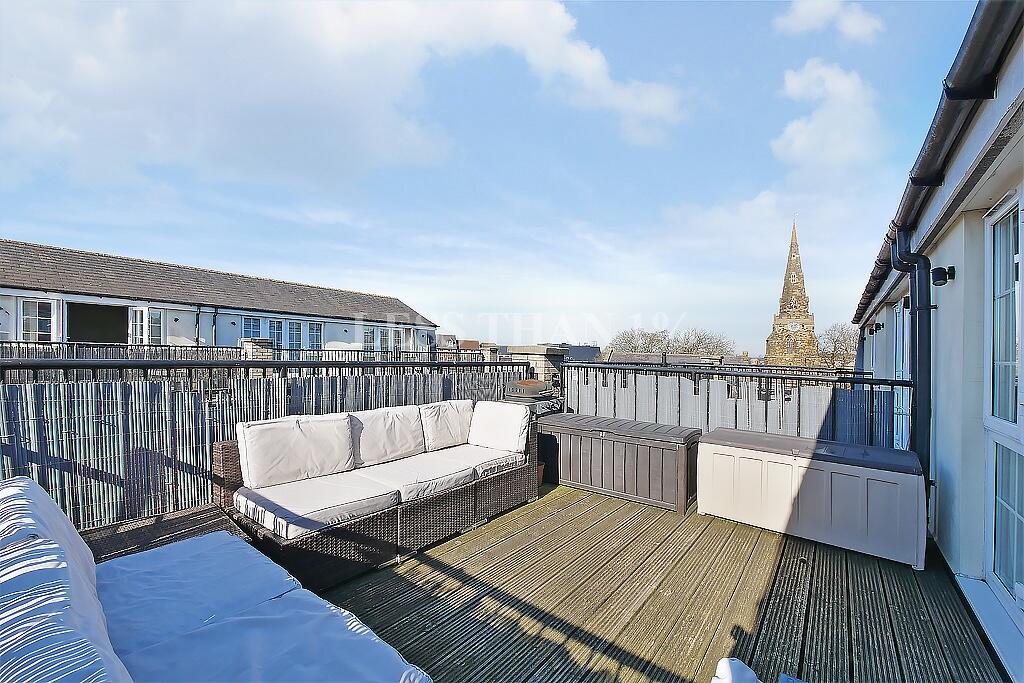 Main image of property: SHEEP STREET - NN1