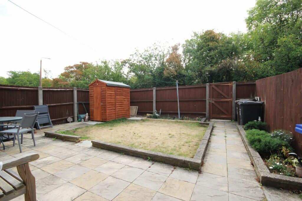 Landseer Court, Haverhill, Suffolk, CB9 photo 5
